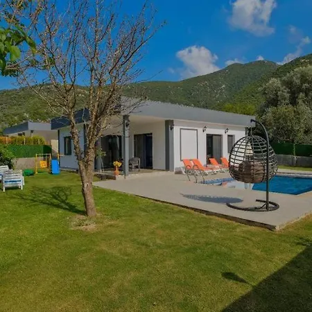 Βίλα Toklu Homes